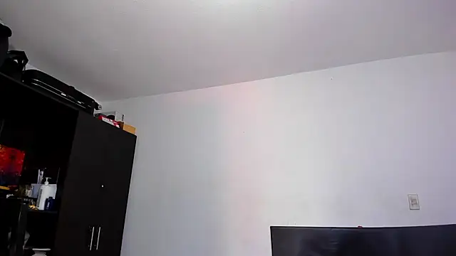 Snapshot of ares_sexxx chatting on March 11, 2026, 7:08 pm ares sexxx online show from March 11, 2026, 7:08 pm