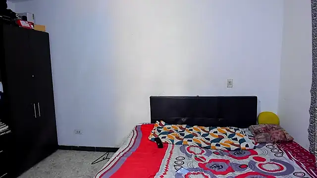 Snapshot of ares_sexxx chatting on March 7, 2026, 4:56 pm ares sexxx online show from March 7, 2026, 4:56 pm