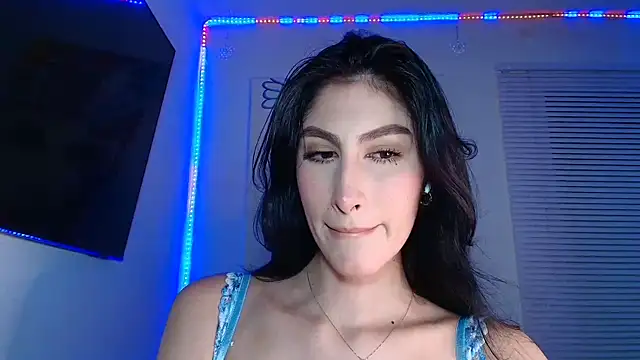 valeria gonzales  online show from February 22, 2026, 12:57 am
