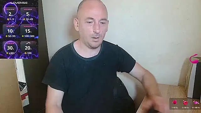 Snapshot of Johan___Barker chatting on June 12, 2026, 10:57 am Johan Barker online show from June 12, 2026, 10:57 am
