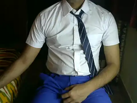 Snapshot of aloneboy1996 chatting on January 5, 2025, 3:02 pm aloneboy1996 online show from January 5, 2025, 3:02 pm