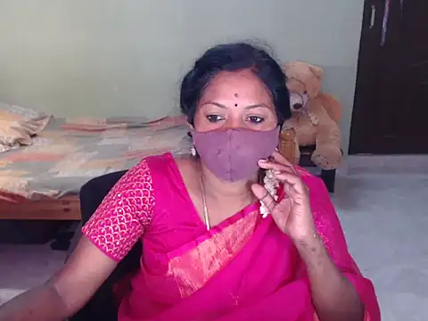 Snapshot of Novapol chatting on June 26, 2026, 1:39 pm Novapol online show from June 26, 2026, 1:39 pm