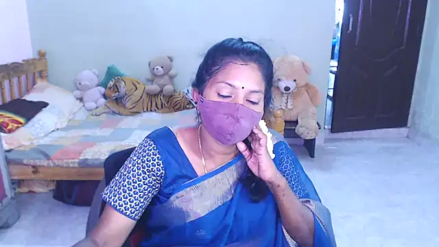 Snapshot of Novapol chatting on June 30, 2026, 6:02 am Novapol online show from June 30, 2026, 6:02 am