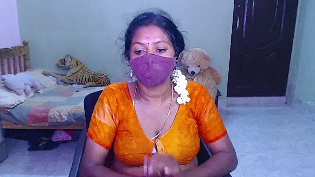 Snapshot of Novapol chatting on July 23, 2026, 6:15 pm Novapol online show from July 23, 2026, 6:15 pm