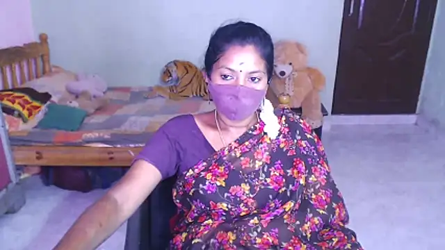 Snapshot of Novapol chatting on July 2, 2026, 5:24 am Novapol online show from July 2, 2026, 5:24 am