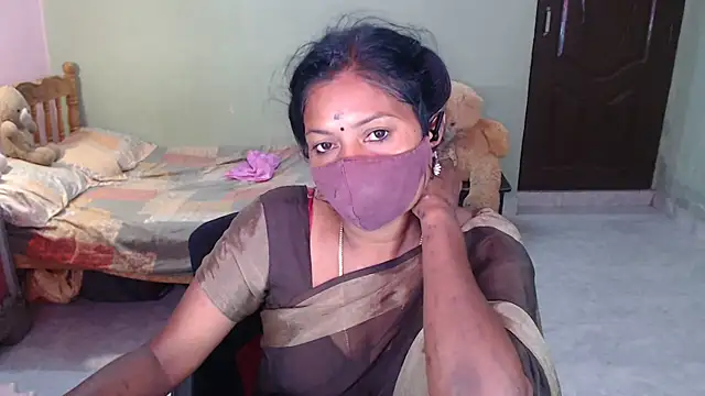Snapshot of Novapol chatting on June 25, 2026, 5:29 pm Novapol online show from June 25, 2026, 5:29 pm