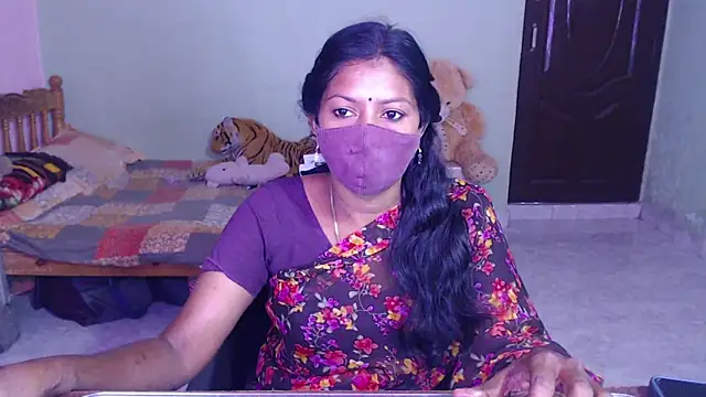Snapshot of Novapol chatting on July 10, 2026, 6:46 am Novapol online show from July 10, 2026, 6:46 am