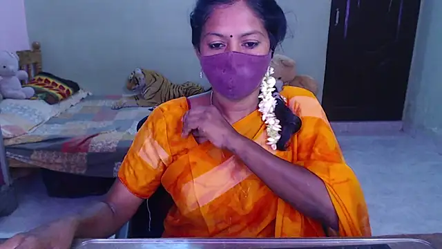 Snapshot of Novapol chatting on July 8, 2026, 1:56 pm Novapol online show from July 8, 2026, 1:56 pm