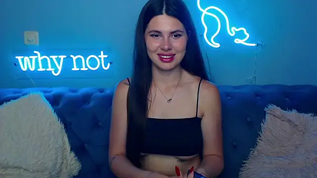 ViollinaLove online show from June 28, 2026, 4:52 am
