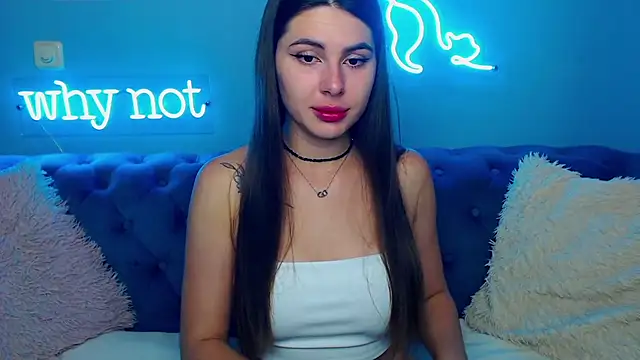 ViollinaLove online show from September 26, 2025, 4:52 am