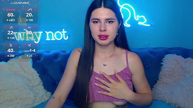 ViollinaLove online show from June 5, 2026, 6:52 am