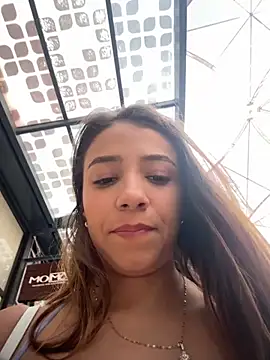 Hall 16 online show from October 9, 2025, 8:42 pm