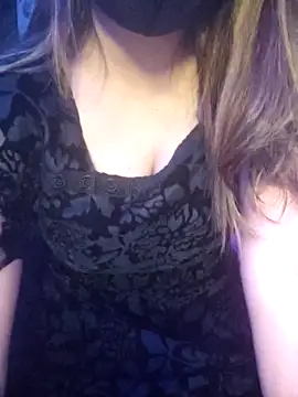 Snapshot of Tasty_Melody chatting on June 3, 2026, 5:39 pm Tasty Melody online show from June 3, 2026, 5:39 pm