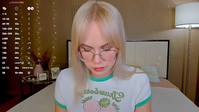 Snapshot of bellatip chatting on February 16, 2026, 12:53 am bellatip online show from February 16, 2026, 12:53 am