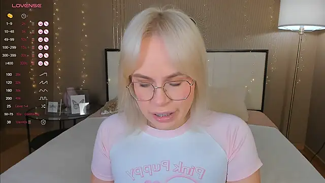 bellatip online show from September 10, 2025, 12:42 am