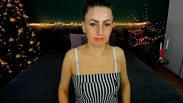 Rebecca Diamond online show from January 7, 2026, 7:13 am