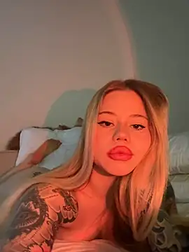 curchez  online show from March 7, 2025, 6:54 pm