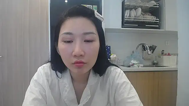 Asiagirll online show from August 3, 2026, 3:14 am