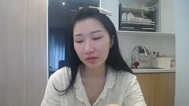Asiagirll online show from July 24, 2026, 4:08 am