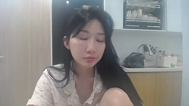 Asiagirll online show from July 27, 2026, 4:14 pm