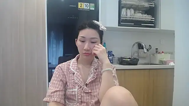 Asiagirll online show from July 23, 2026, 1:58 am