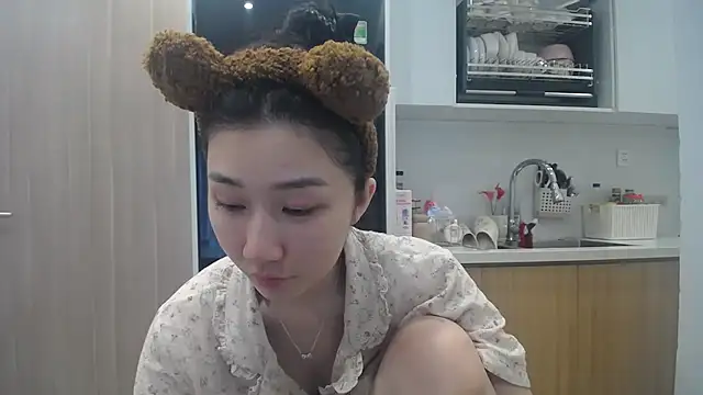 Asiagirll online show from July 2, 2026, 3:23 am