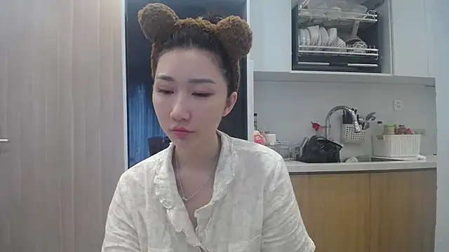 Asiagirll online show from June 29, 2026, 1:56 am