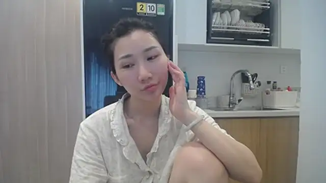 Asiagirll online show from July 30, 2026, 3:27 am