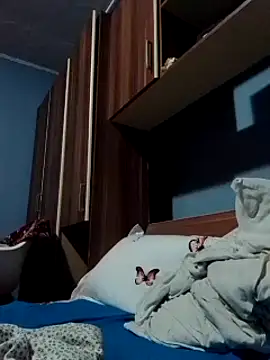 Rolandxxxr online show from February 23, 2025, 6:01 pm