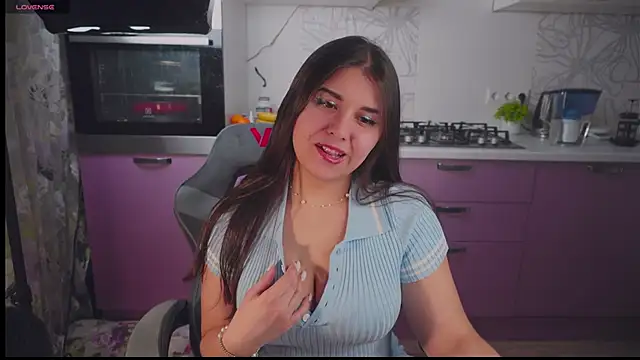 Snapshot of Lolly_Jane chatting on January 5, 2026, 6:33 pm Lolly Jane online show from January 5, 2026, 6:33 pm