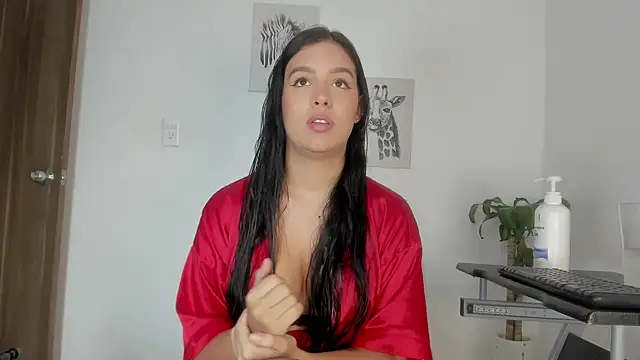 Hanna Risso online show from October 1, 2025, 6:12 pm