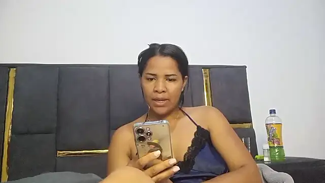 aleixane online show from November 17, 2025, 6:34 pm