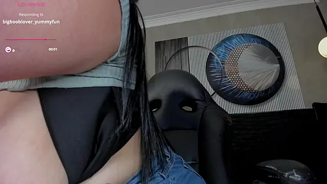 octavia rouse online show from February 22, 2025, 7:47 pm