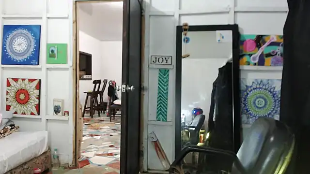 solamatista11 online show from September 9, 2025, 9:24 pm