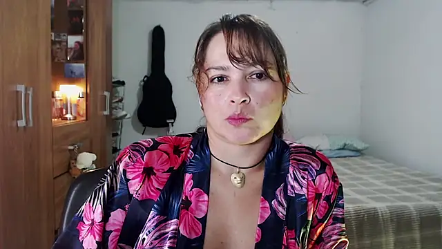 solamatista11 online show from February 24, 2026, 7:59 pm