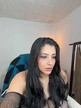 YummyAnna  online show from November 8, 2025, 4:54 pm