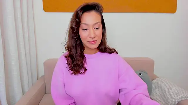 FieryHeart online show from September 18, 2025, 1:58 pm