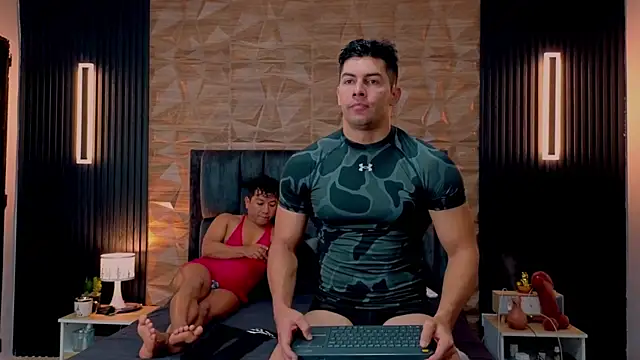 FelipeAndMarcello3 online show from September 8, 2025, 2:16 pm