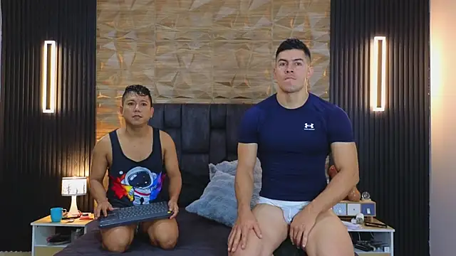 FelipeAndMarcello3 online show from July 27, 2026, 2:13 pm