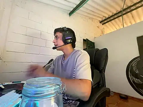 Max TheHorseDick online show from September 13, 2025, 2:55 am