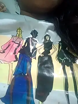 Sweet-Berry online show from September 14, 2025, 5:35 pm