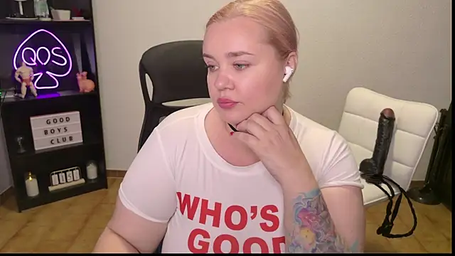 MargotGrey online show from June 16, 2026, 11:54 am