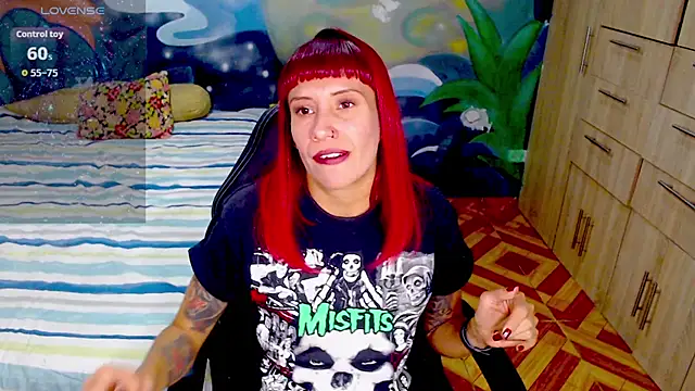 Snapshot of Eimy_lorens chatting on June 21, 2026, 10:54 am Eimy lorens online show from June 21, 2026, 10:54 am