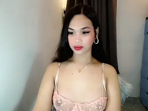 Webcumcutie online show from July 27, 2026, 5:14 am