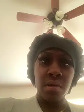 Foreignthababyy online show from January 7, 2026, 8:58 pm