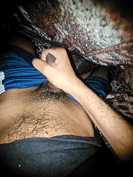 rockyp6 online show from September 27, 2025, 4:57 pm