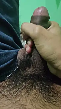 Snapshot of rockyp6 chatting on February 17, 2026, 2:03 pm rockyp6 online show from February 17, 2026, 2:03 pm