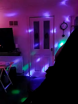 Snapshot of COUPLE4VOYEUR01 chatting on February 1, 2025, 7:55 pm COUPLE4VOYEUR01 online show from February 1, 2025, 7:55 pm