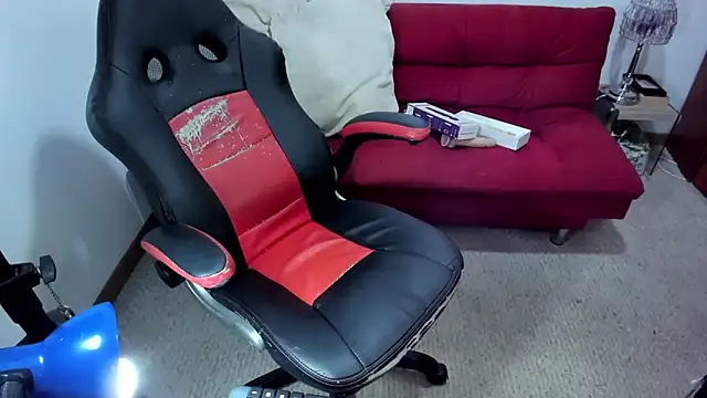 NicolettColin online show from March 14, 2025, 1:37 am