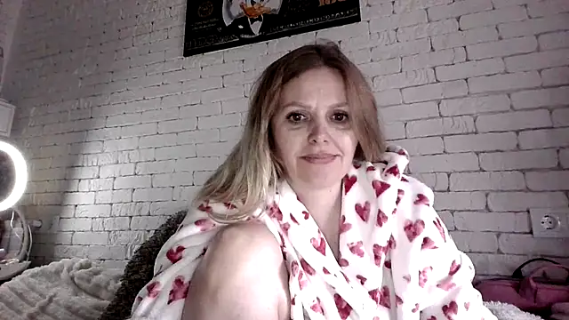 Angel girllovemy online show from February 17, 2026, 8:55 am